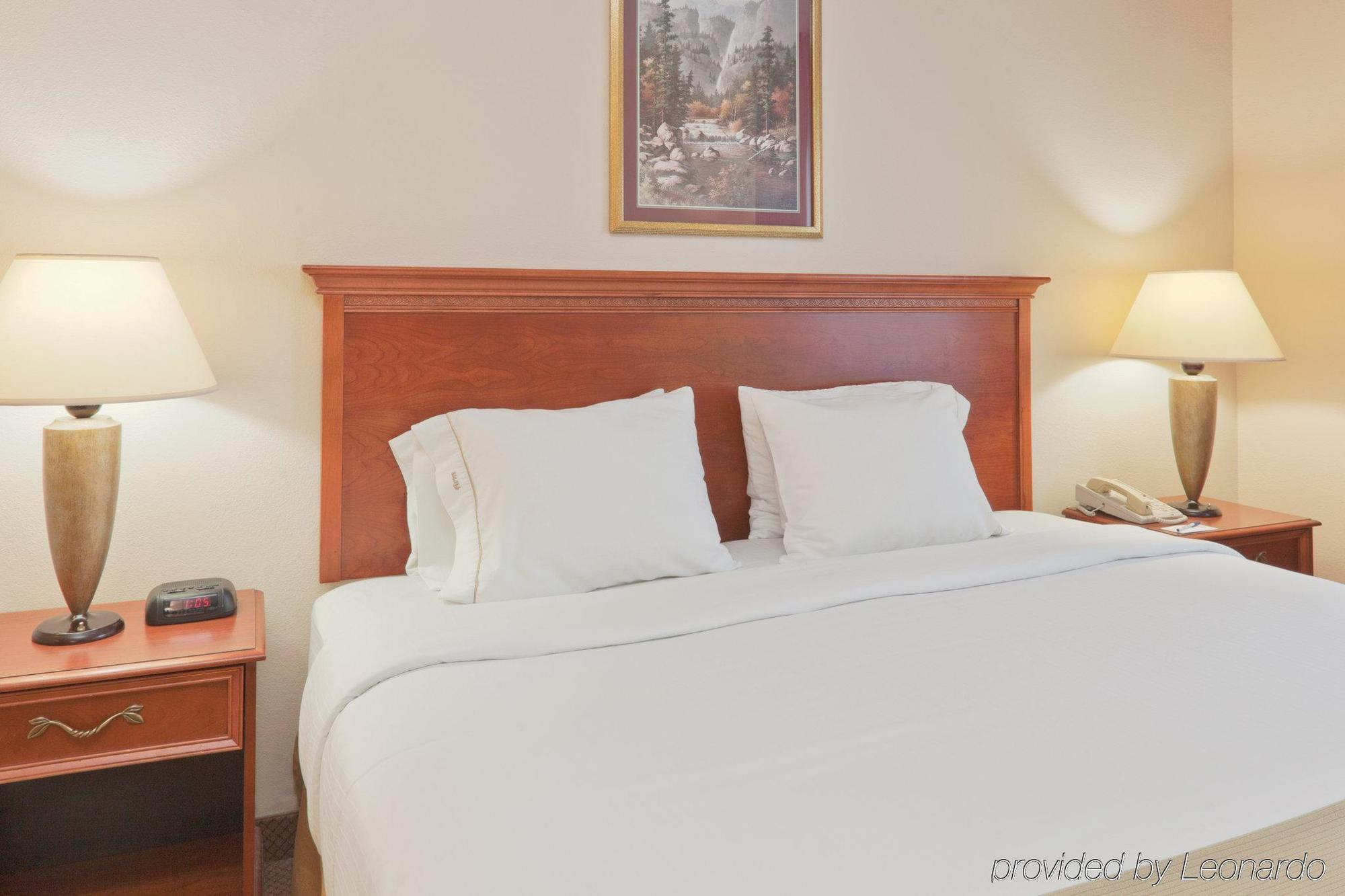 Hotel Baymont By Wyndham Portage Zimmer foto